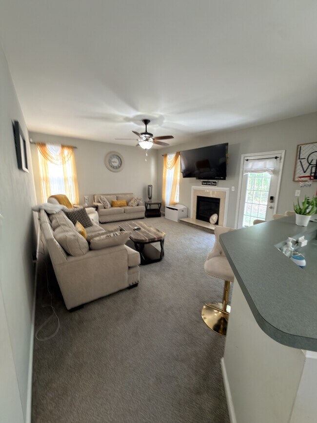 Building Photo - 3512 Chipada Ct