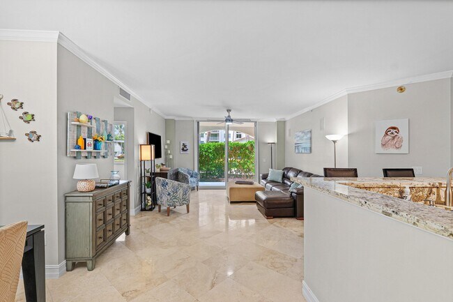 Building Photo - 3606 S Ocean Blvd