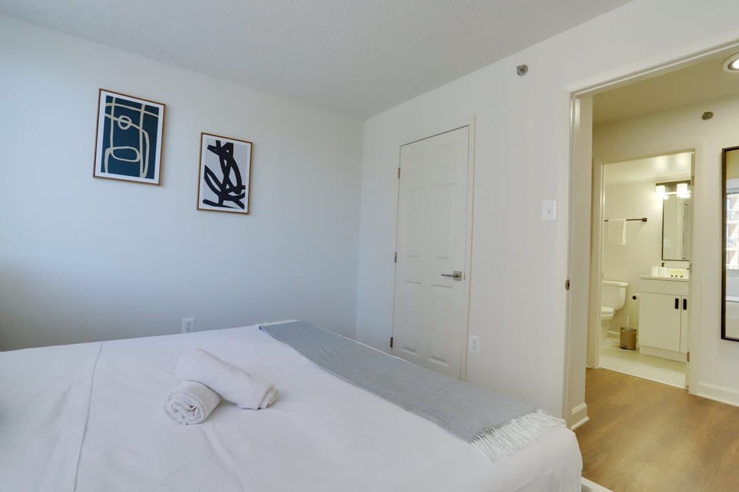 Building Photo - 801 15th St S