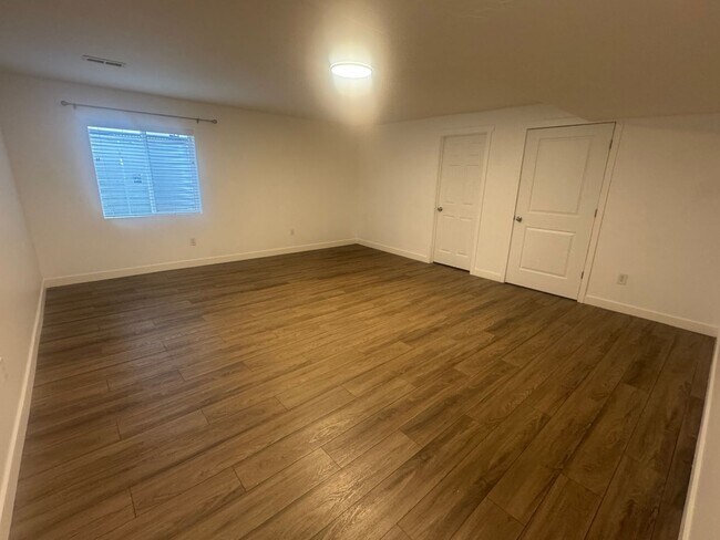 Building Photo - Beautiful Lehi townhome for rent!