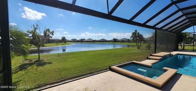 Building Photo - 3003 Trasona Dr