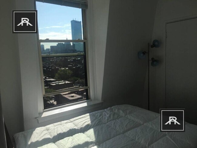Building Photo - 1 bedroom in Boston MA 02115