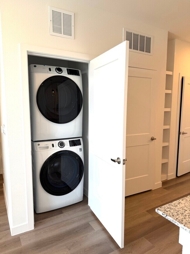 Building Photo - 13220 FM973