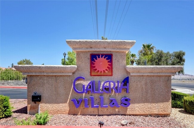 Building Photo - 855 N Stephanie St