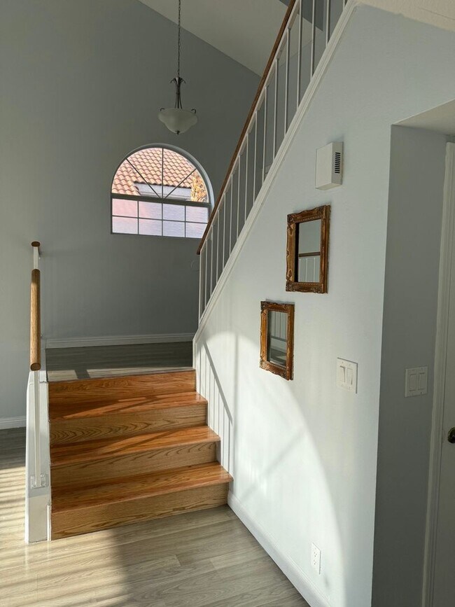 Building Photo - Charming 4BR House in Las Vegas