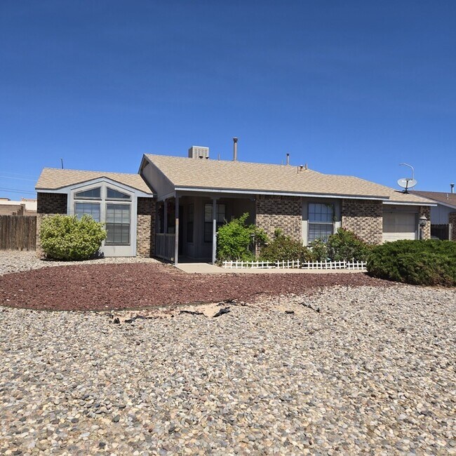 Building Photo - 1489 Gadwall Rd NE