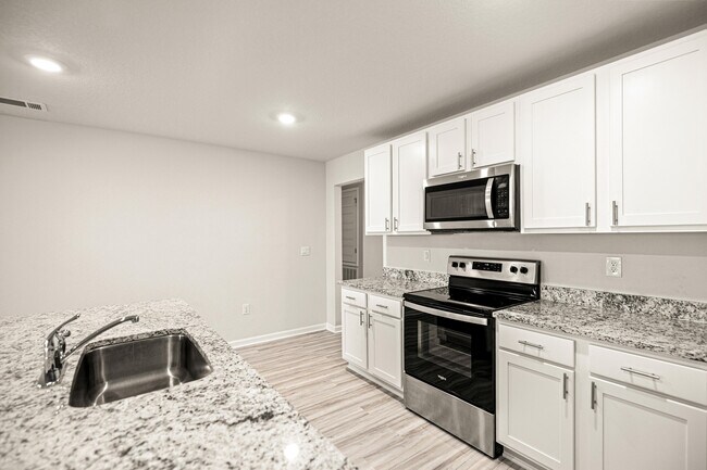 Building Photo - 924 Sandbar Loop