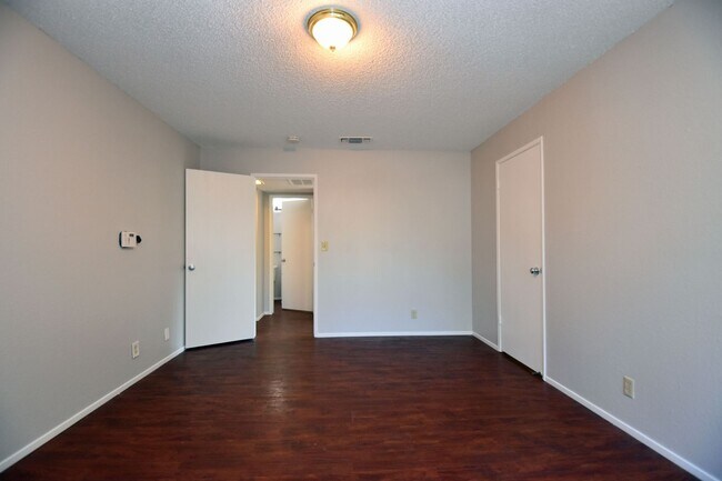 Building Photo - 5902-5902 Bourbon Dr