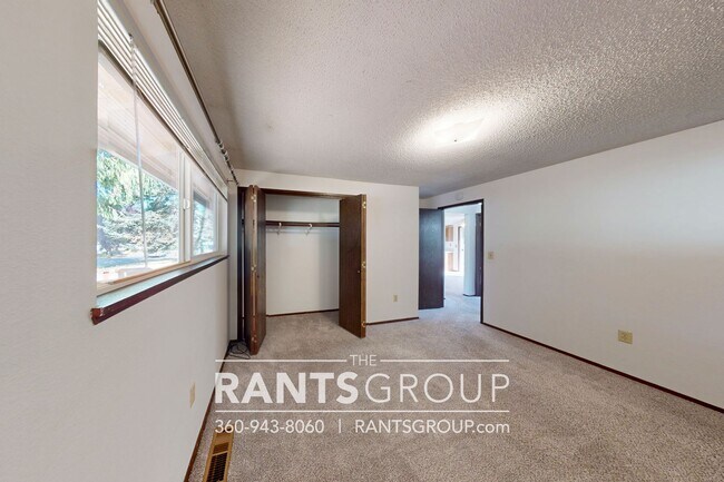 Building Photo - 282