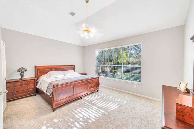 Building Photo - 23207 Willow Pond Pl