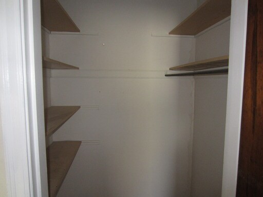 Building Photo - 5831 Woodmont Ave