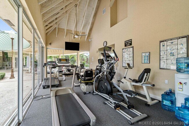 Building Photo - 6309 Graycliff Dr
