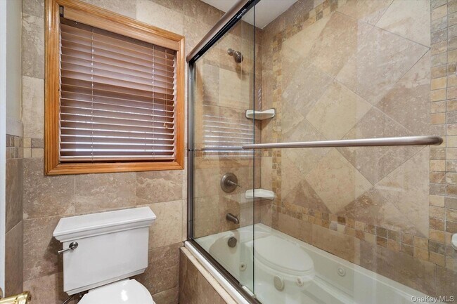 Building Photo - 38 Arista Dr