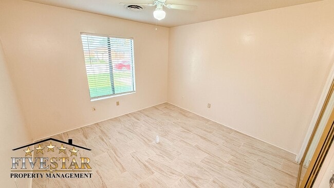 Building Photo - 7005 Quailwood Dr