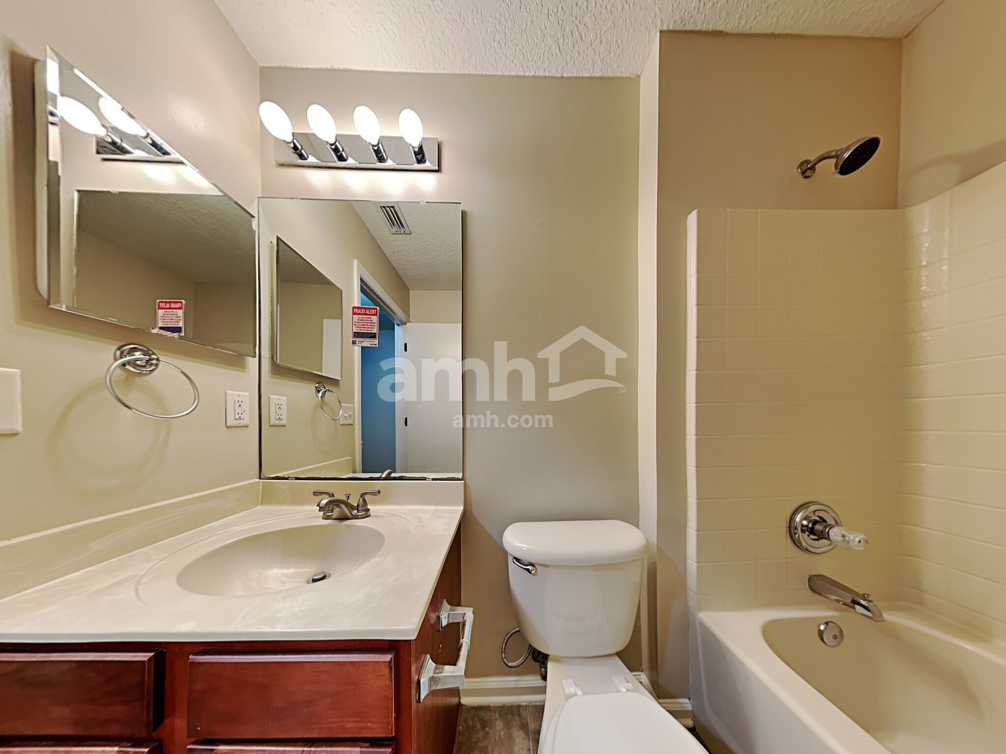 Building Photo - 86336 Augustus Ave