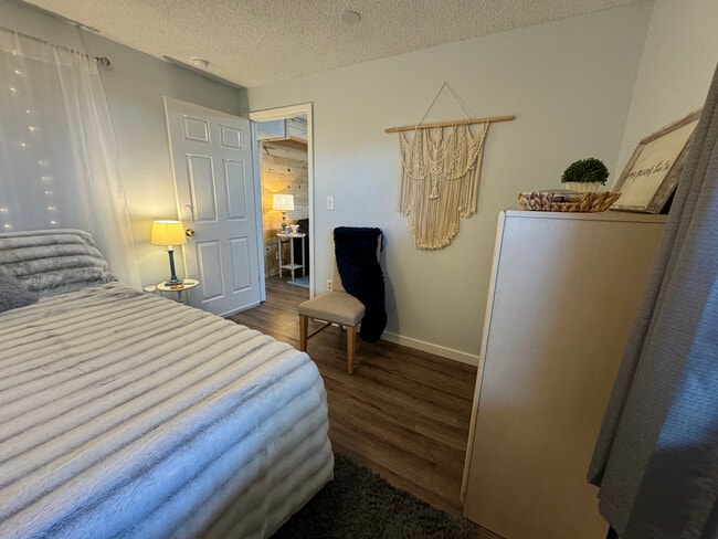 Building Photo - 7650 Conifer Dr