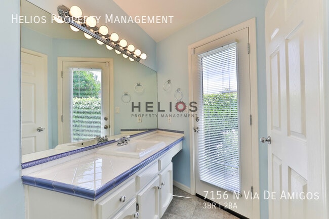 Building Photo - 7156 N Vía De Amigos