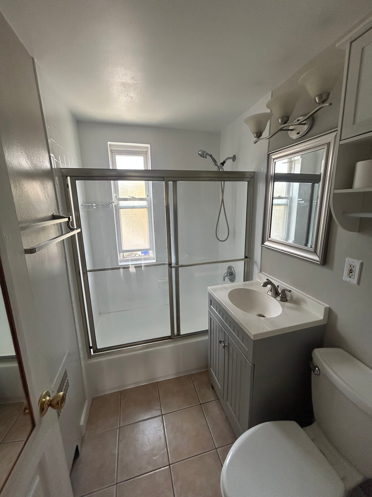 Upgraded bathroom - 4354 N Pershing Dr