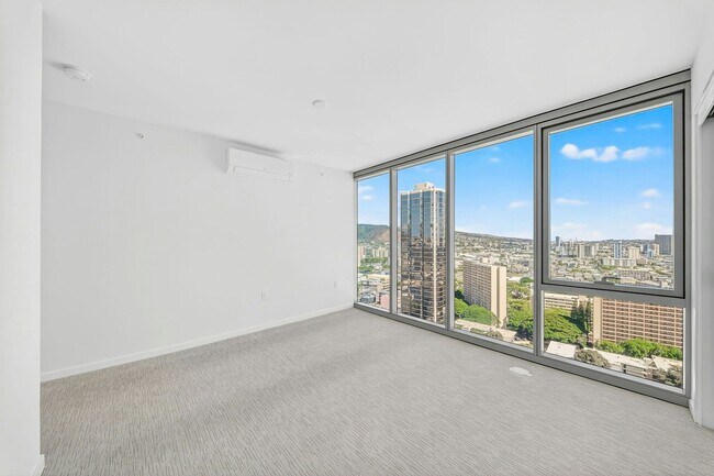 Building Photo - 1500 Rycroft St