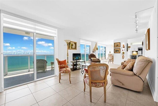 Building Photo - 2401 Collins Ave
