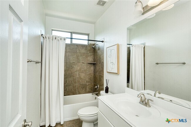 Building Photo - 7233 Menchaca Rd