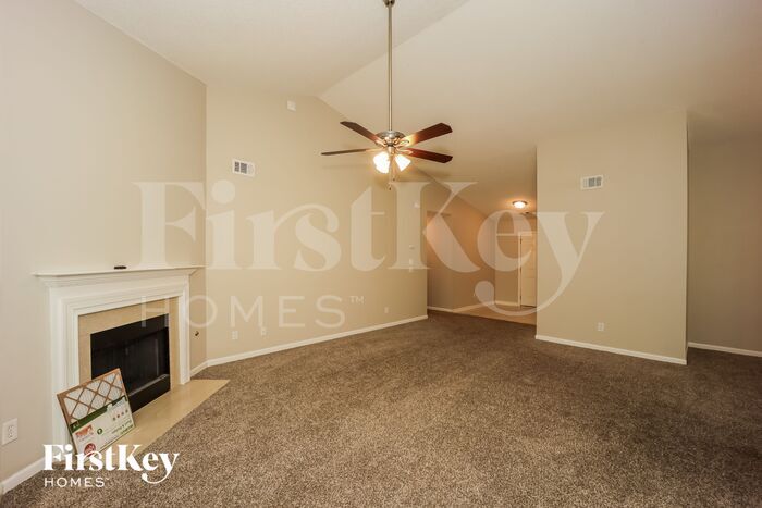 Building Photo - 272 Windriver Trail