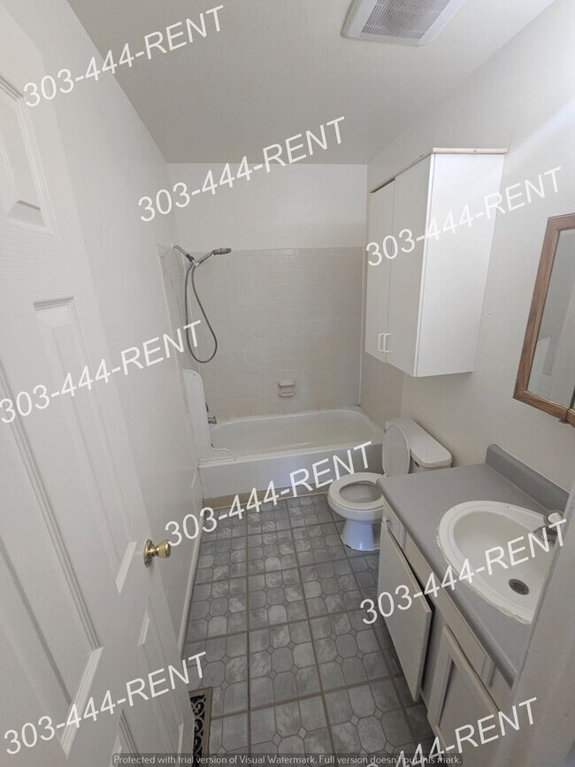 Building Photo - JA830