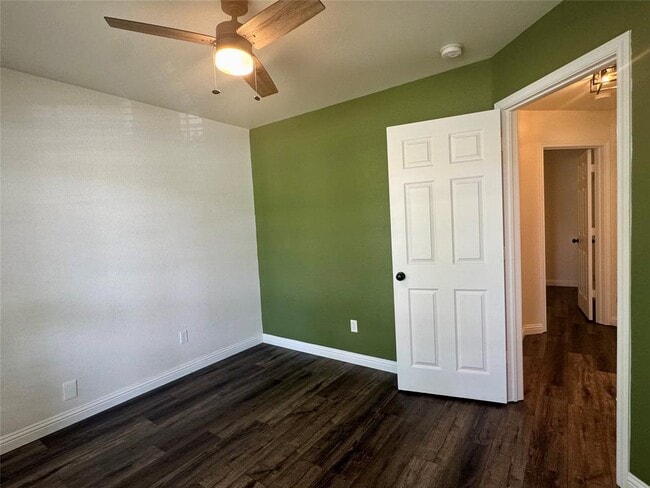 Building Photo - 5615 Taylorcrest Dr