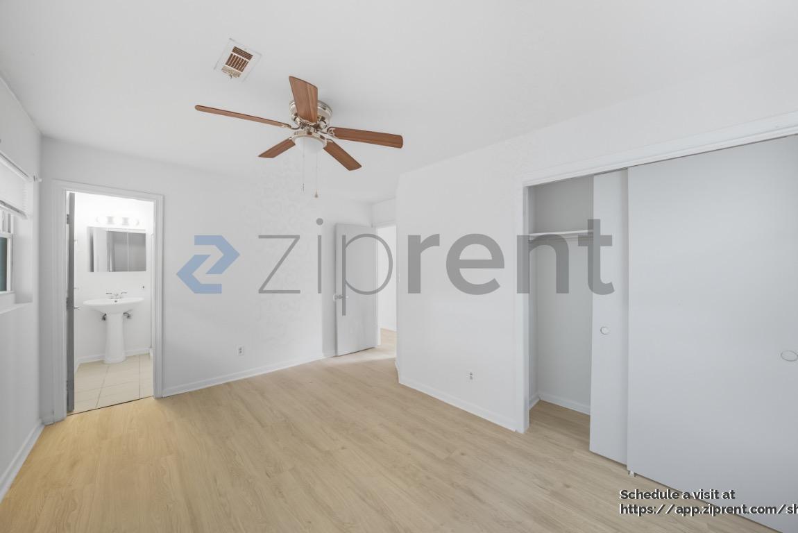 Building Photo - 7064 Eunice Dr