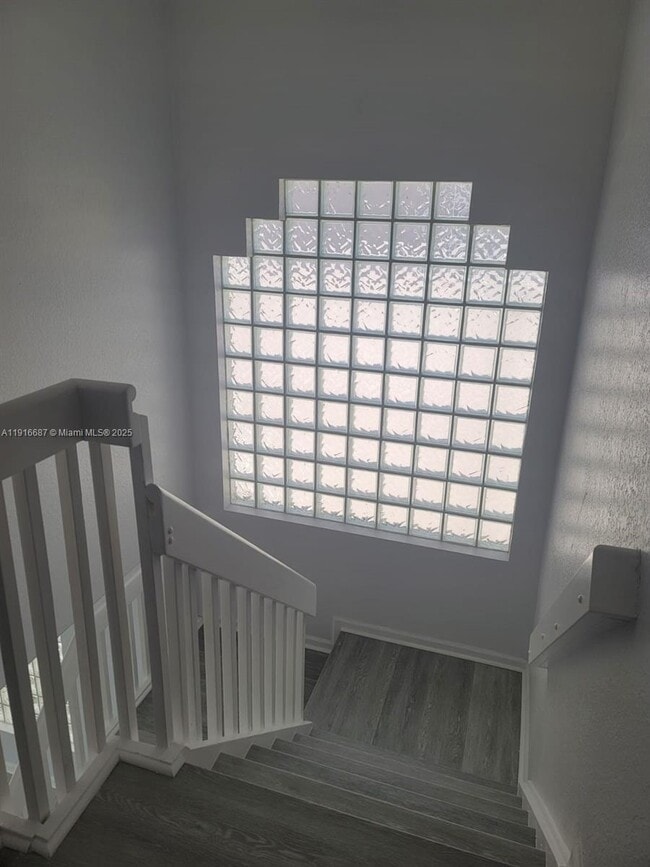 Building Photo - 14765 SW 132nd Pl