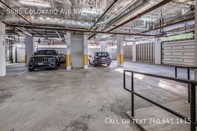 Building Photo - 5885 Colorado Ave NW