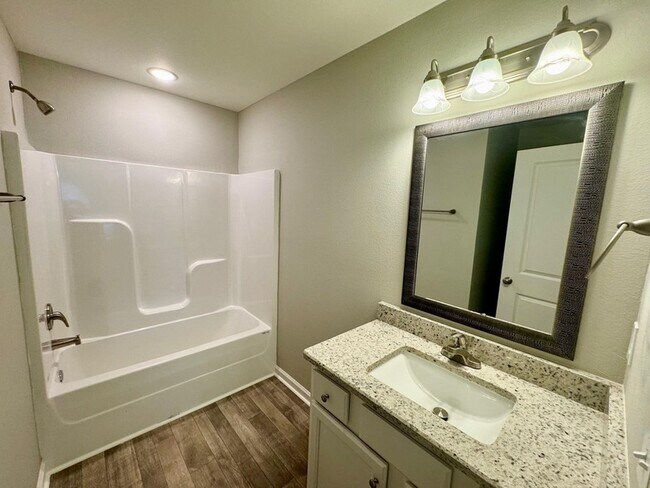 Building Photo - 2276 Del Carmel Way