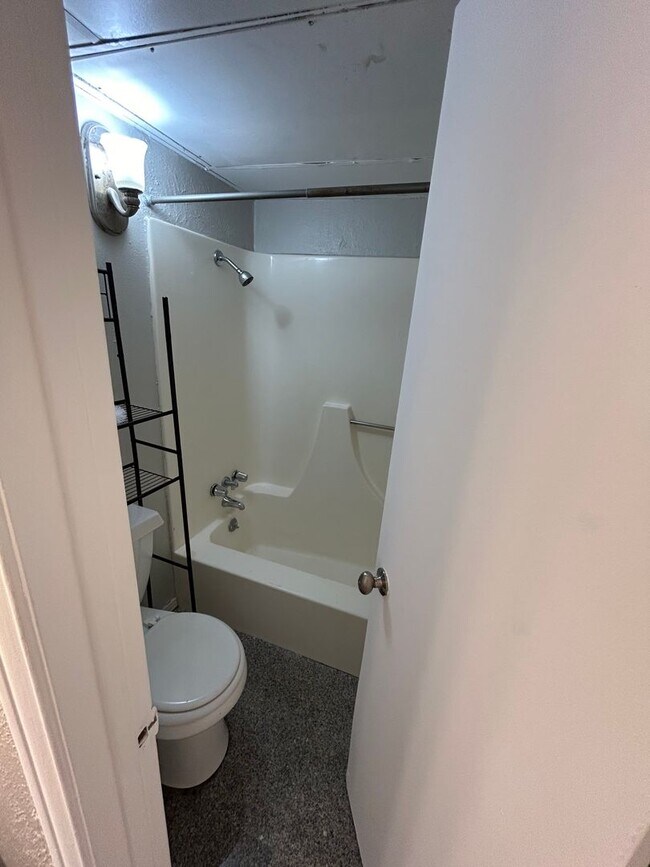 Building Photo - Experience the ultimate comfort of living ...