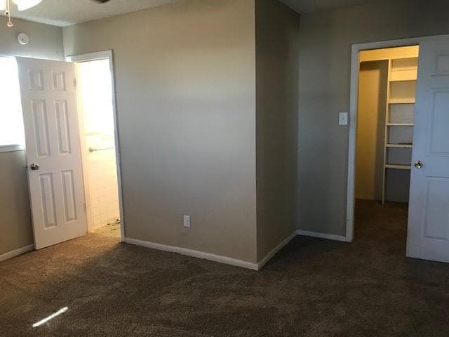 Building Photo - 5234 Burbank Dr