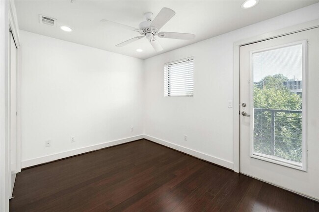 Building Photo - 1603 Enfield Rd