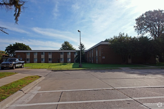 Building Photo - Dunn Family Senior Citizens Home