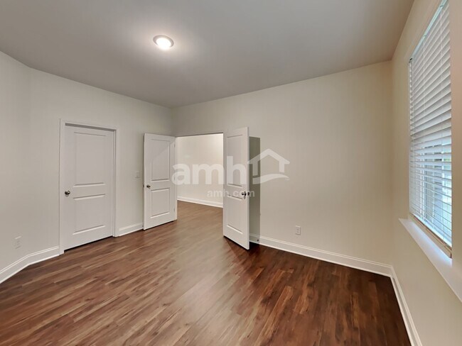 Building Photo - 5326 Pebble Bridge Way