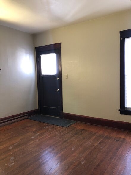Building Photo - 3635 E Armour Ave