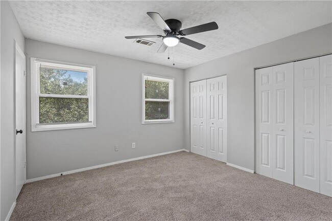 Building Photo - 2897 Spruce Cir