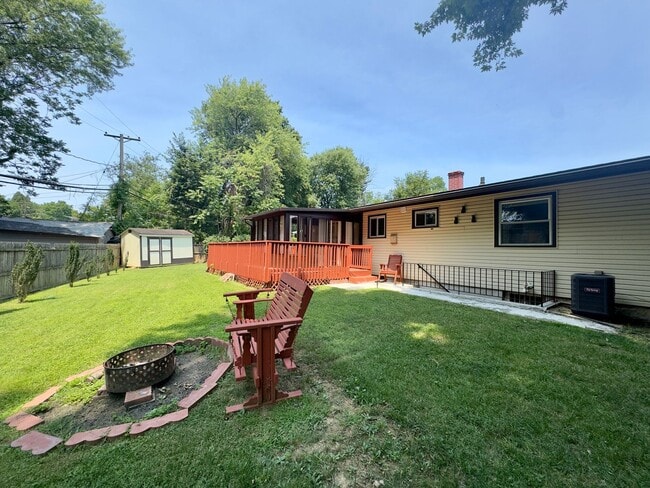 Building Photo - 3903 Innerdale Ct
