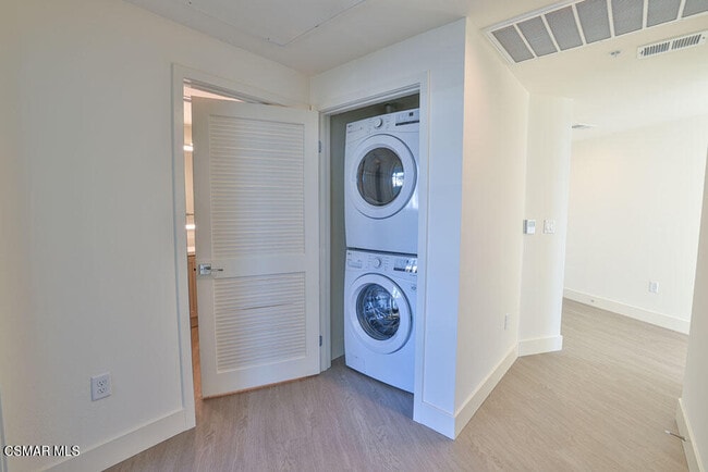 Building Photo - 1012 Vista del Mar Pl.