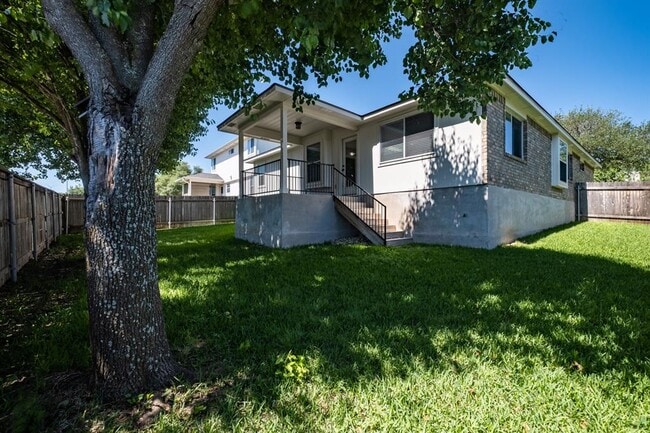 Building Photo - 645 Fort Thomas Pl