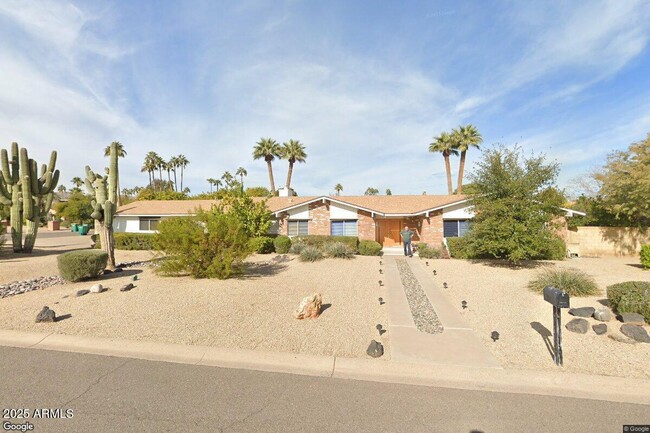 Primary Photo - 7326 E Cholla Ln