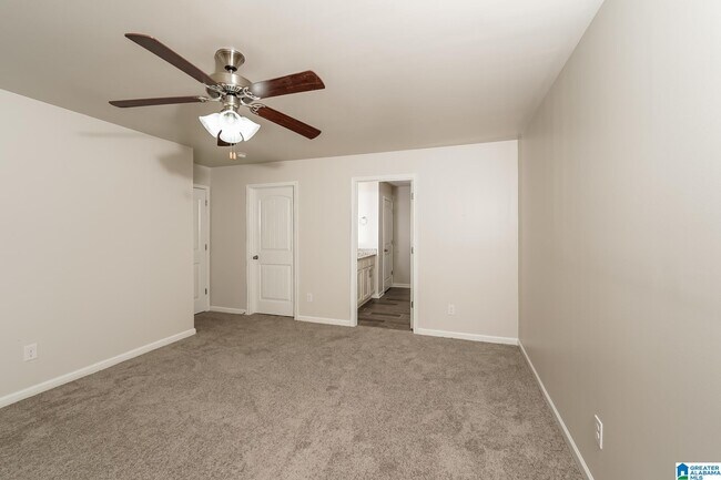 Building Photo - 808 Huntington Trce