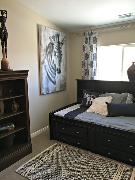 Bedroom 2 - 14938 S Emerald Pools Ln