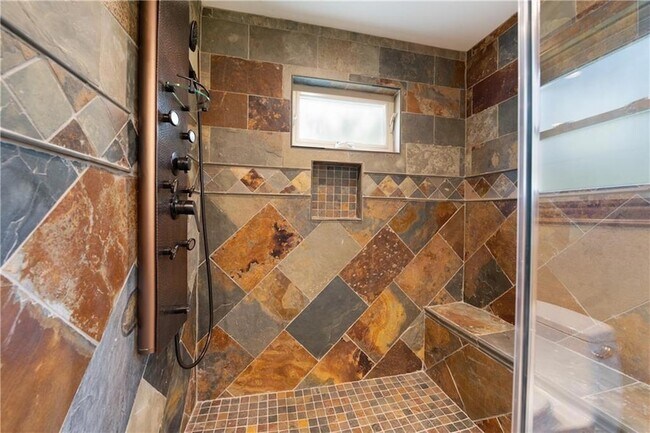 Building Photo - 1300 Lipan Trail