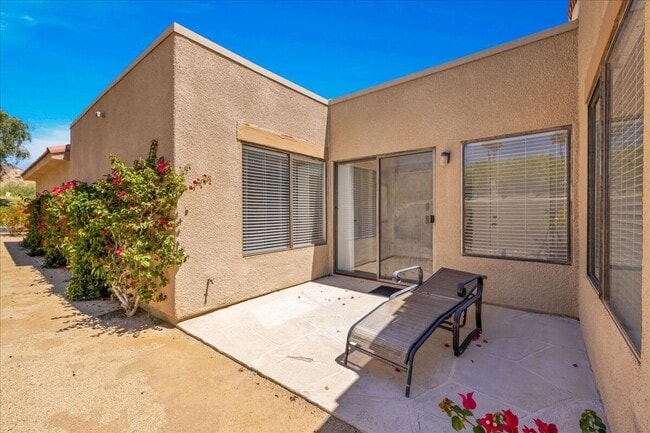 Building Photo - 72439 Desert Flower Dr