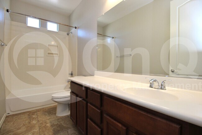 Building Photo - 4167 E Glacier Pl