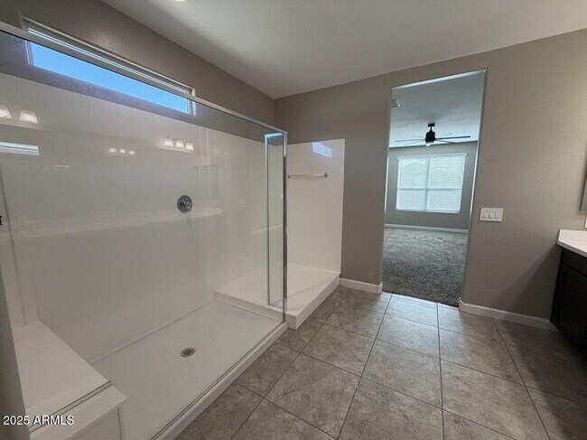 Building Photo - 38163 W Santa Monica Ave