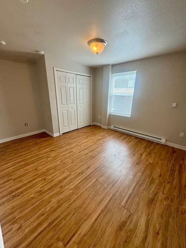 Building Photo - 5 bedroom Ranch home in North Colorado Spr...